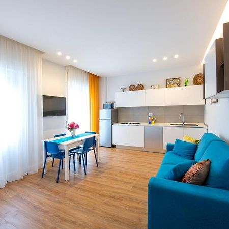 Shabby Chic Seaview Apartments Кастелламмаре-ди-Стабия Экстерьер фото