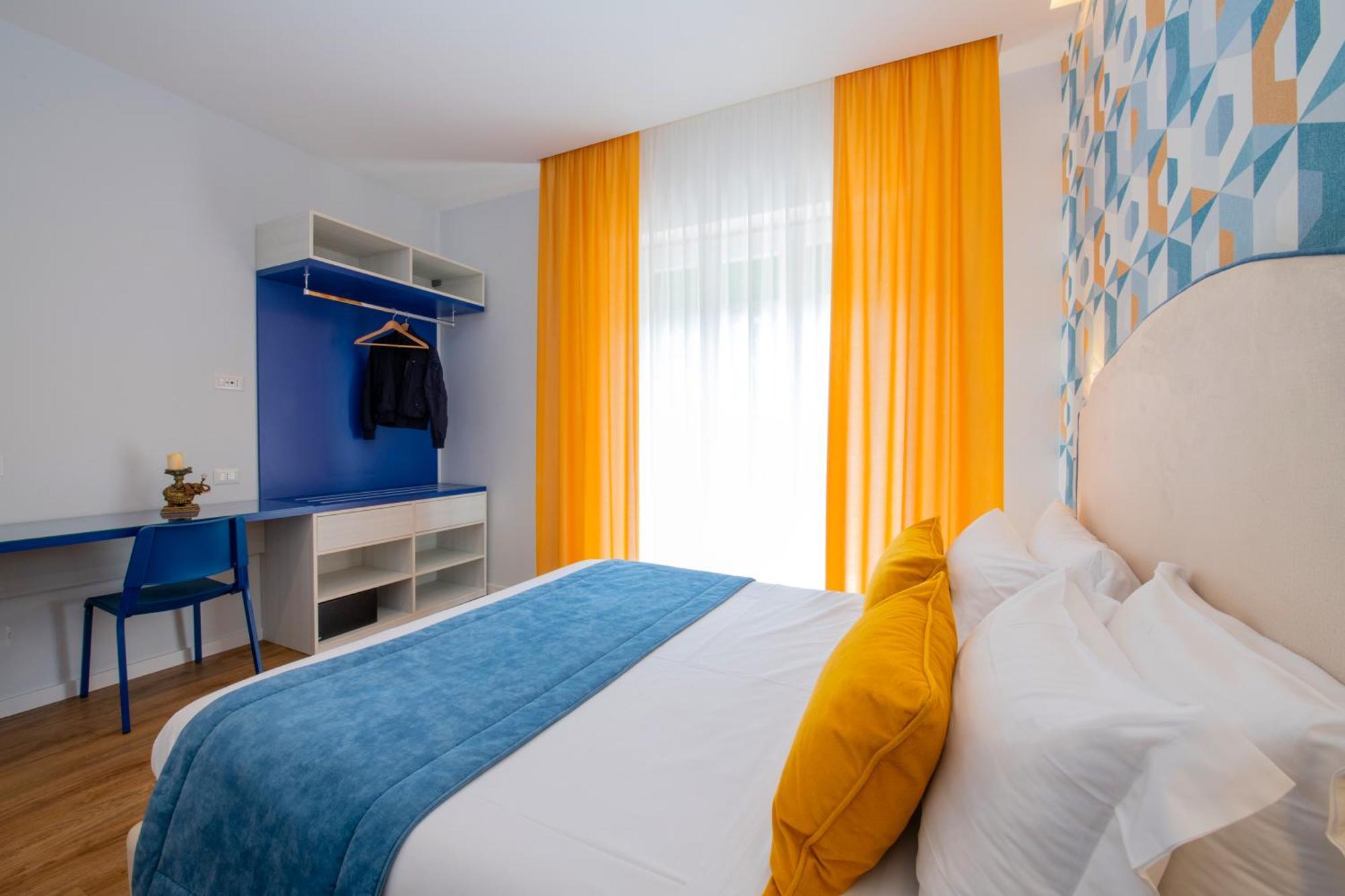 Shabby Chic Seaview Apartments Кастелламмаре-ди-Стабия Экстерьер фото